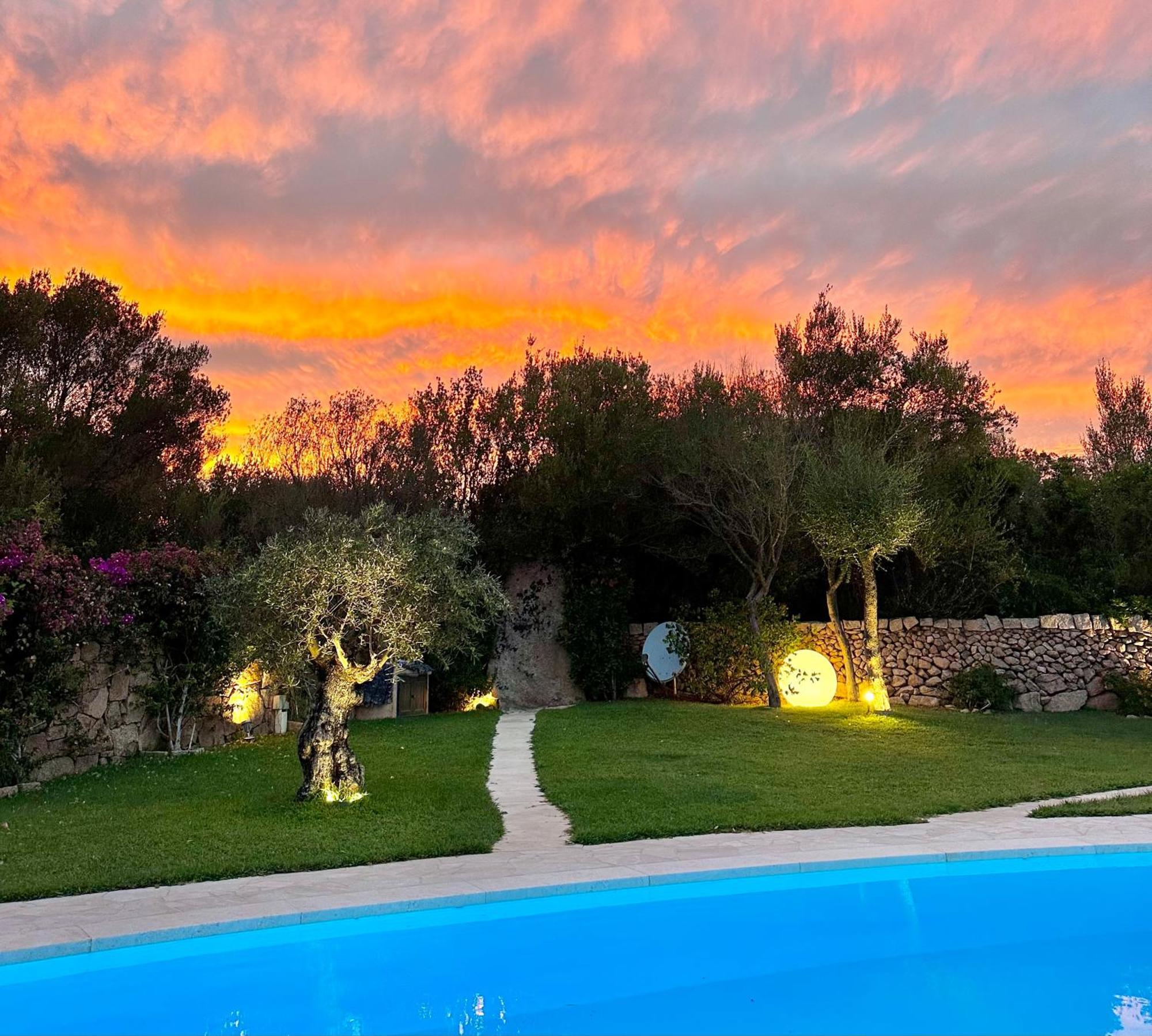 Villa Ibiscus Cannigione Exterior foto